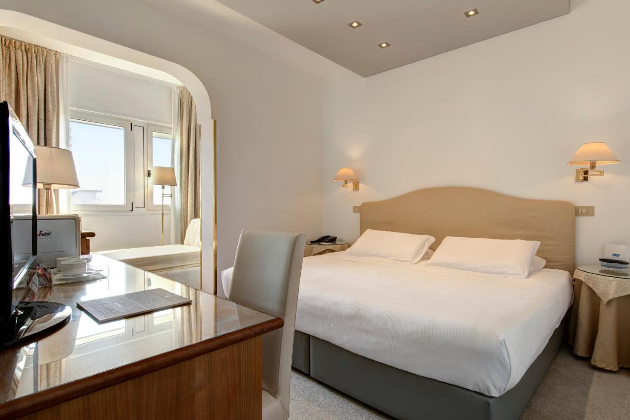 Park Hotel Brasilia ليدو دي يسولو المظهر الخارجي الصورة