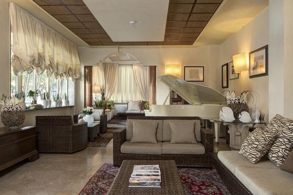 Park Hotel Brasilia ليدو دي يسولو المظهر الخارجي الصورة