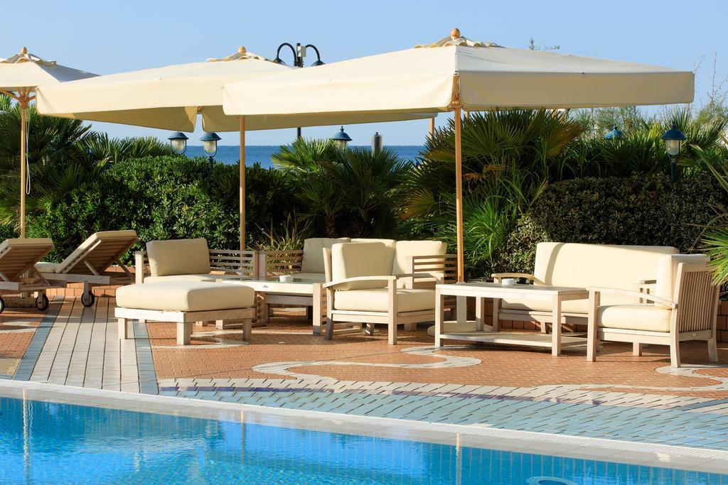 Park Hotel Brasilia ليدو دي يسولو المظهر الخارجي الصورة