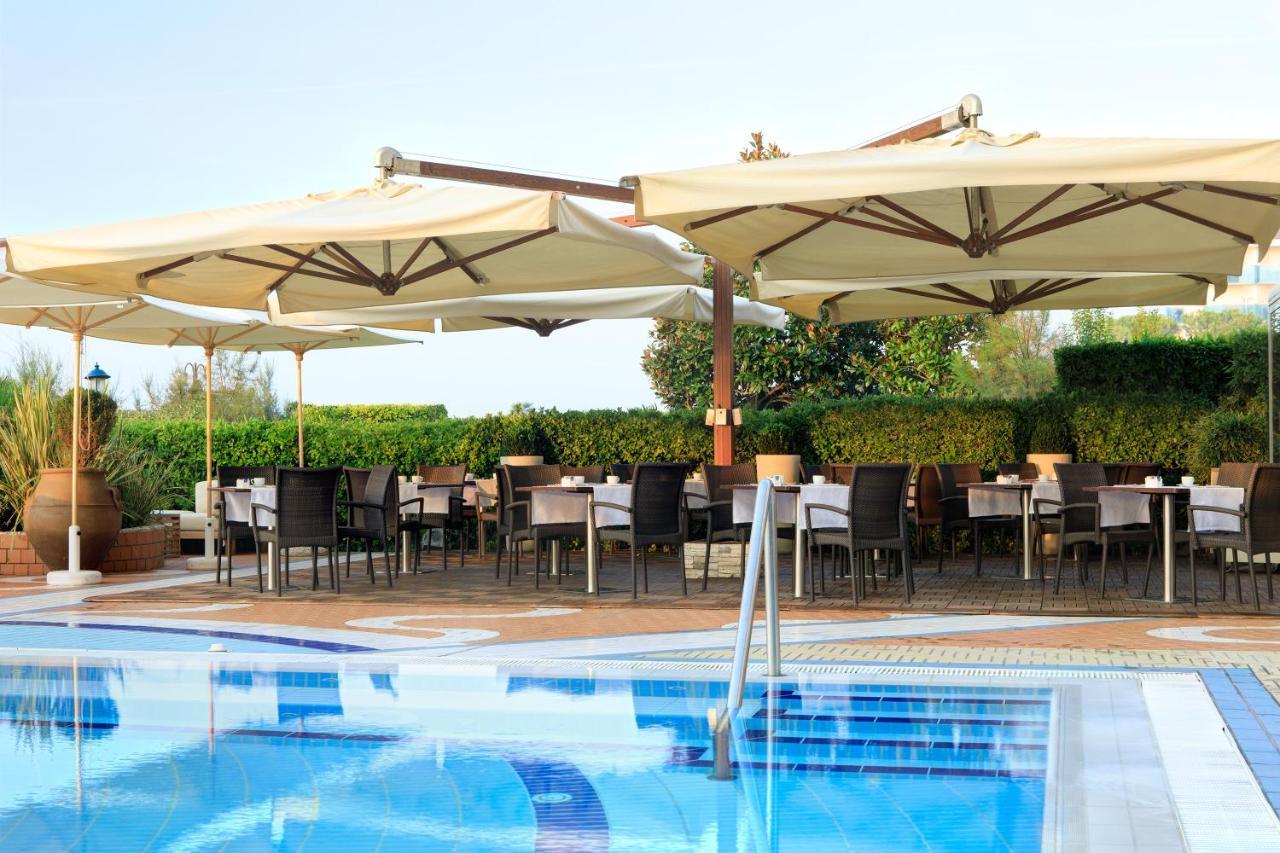 Park Hotel Brasilia ليدو دي يسولو المظهر الخارجي الصورة